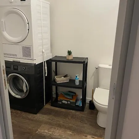 La Rive Gauche Holiday home Saint-Meme-les-Carrieres