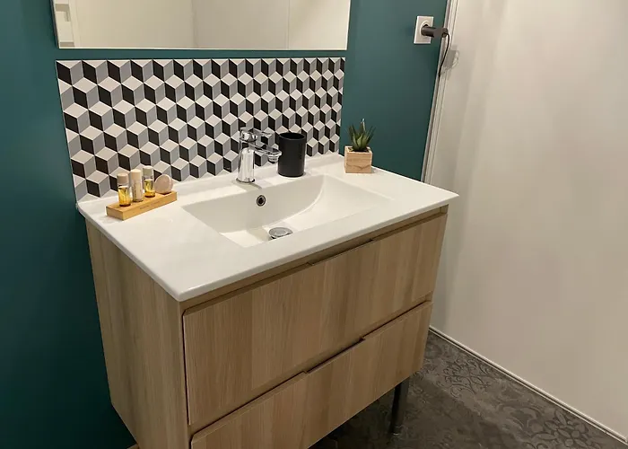 La Rive Gauche * Saint-Meme-les-Carrieres